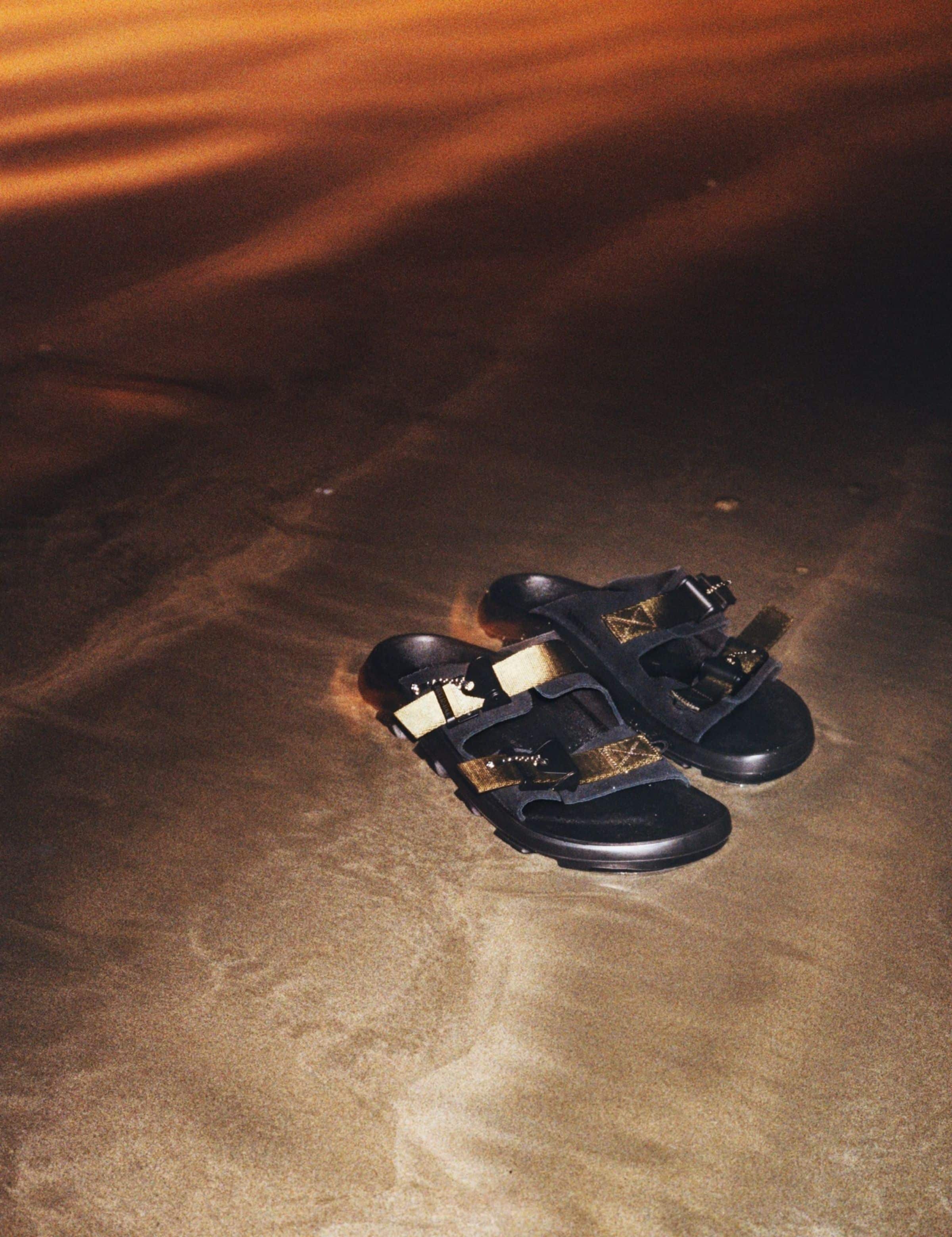 Imperm&eacute;abiliser des Birkenstock en daim et cuir pour les prot&eacute;ger de l&rsquo;eau et des taches